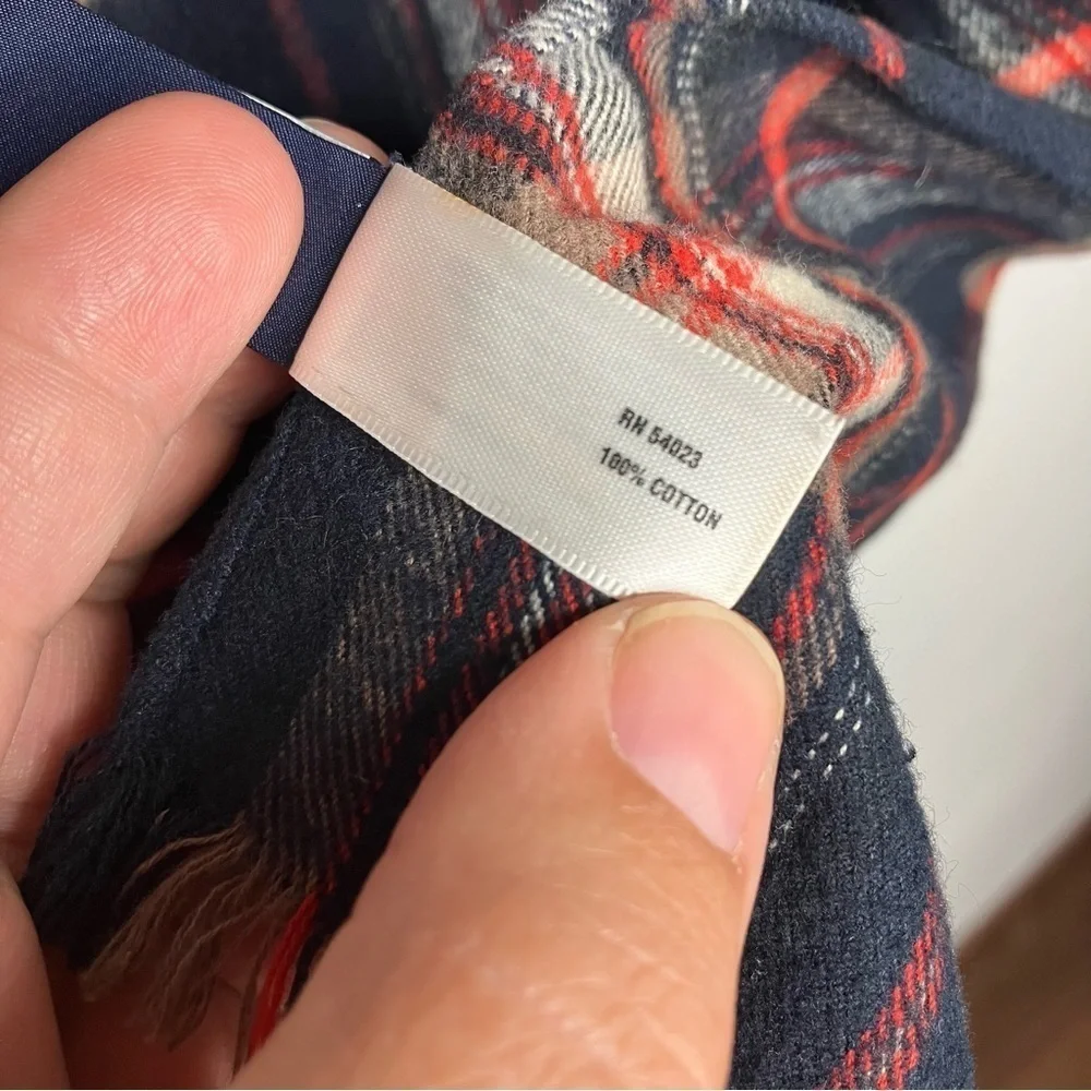 Gap plaid flannel scarf‎ one size